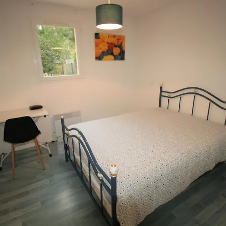 Dom wakacyjny Charmante Maisonnette A Longeville-sur-mer, Proche Plage, 2 Ch, Terrasse, Parking, Velos Bienvenus - Fr-1-22-311 *